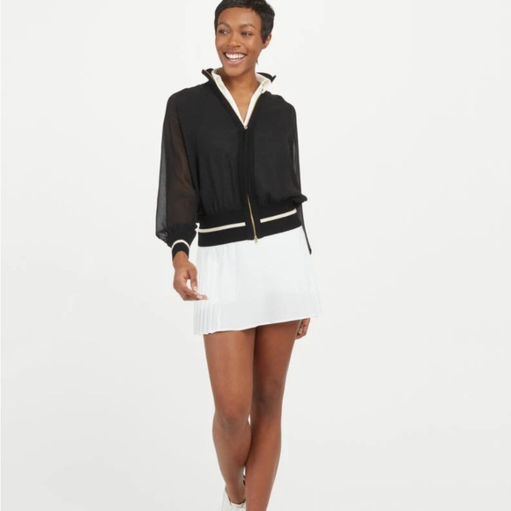 SPANX Get Moving Pleated tennis  Skort in size xlg